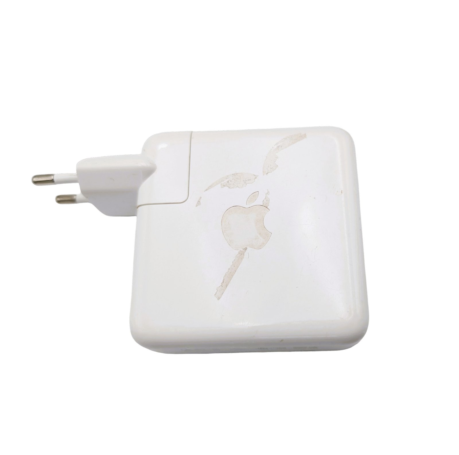 Apple MacBook Pro 13" A2338 M1/16GB/256GB (REFURBISHED)