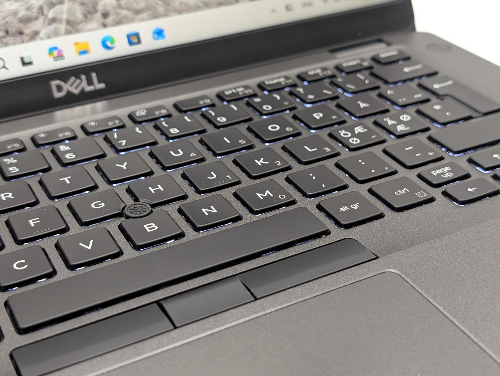 HP EliteBook 850 G6/i7-8665U/16GB/256GB (REFURBISHED) (Kopija)