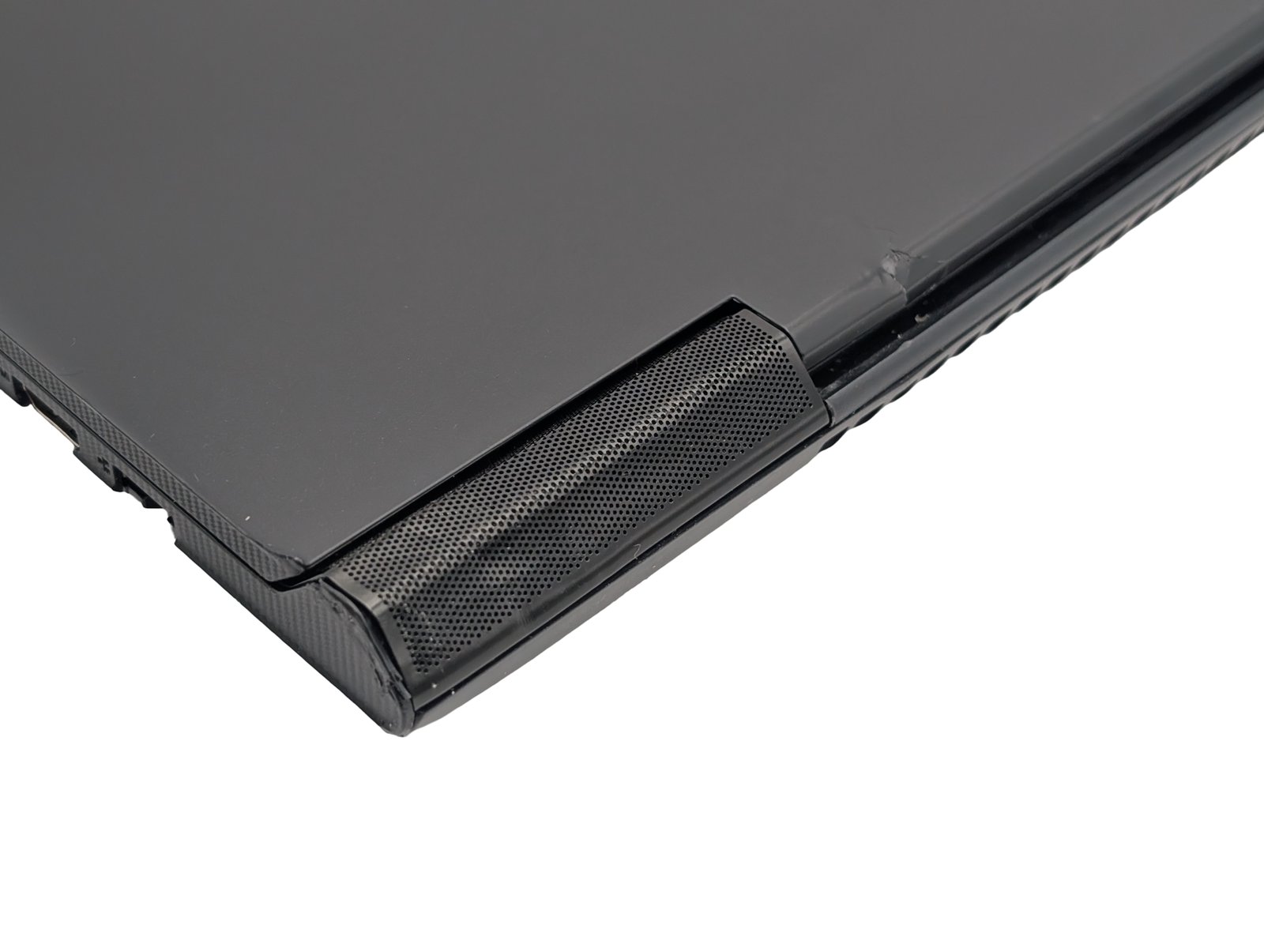 PXL_20260925_151955067 Lenovo IdeaPad 700-15ISK / i5-6300HQ / 16GB / 256GB+1TB / GTX950M 4GB (REFURBISHED)